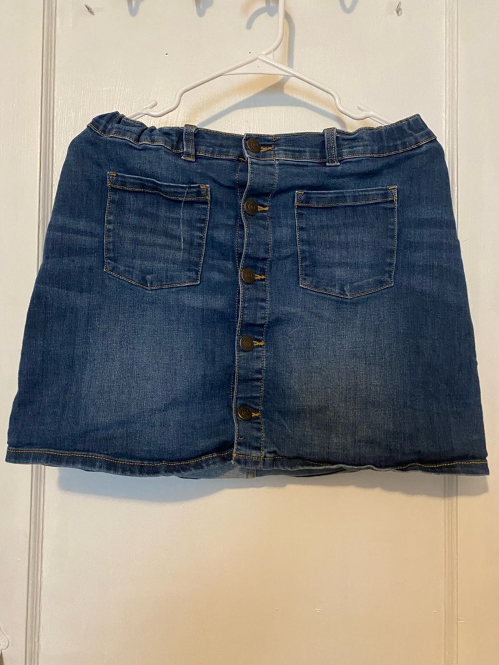 Classic Button-Front Denim Skirt - Blue